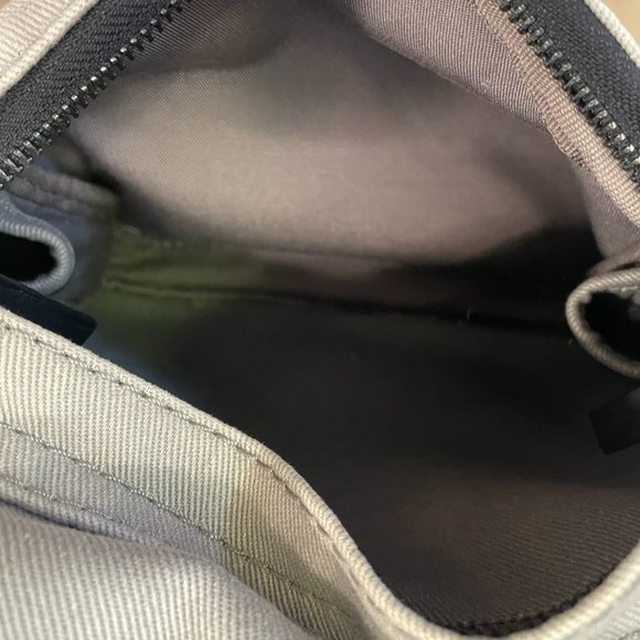 Everlane Modern Snap Backpack - Picture 4 of 5